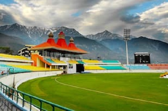 Chandigarh To Dharamshala Taxi Service